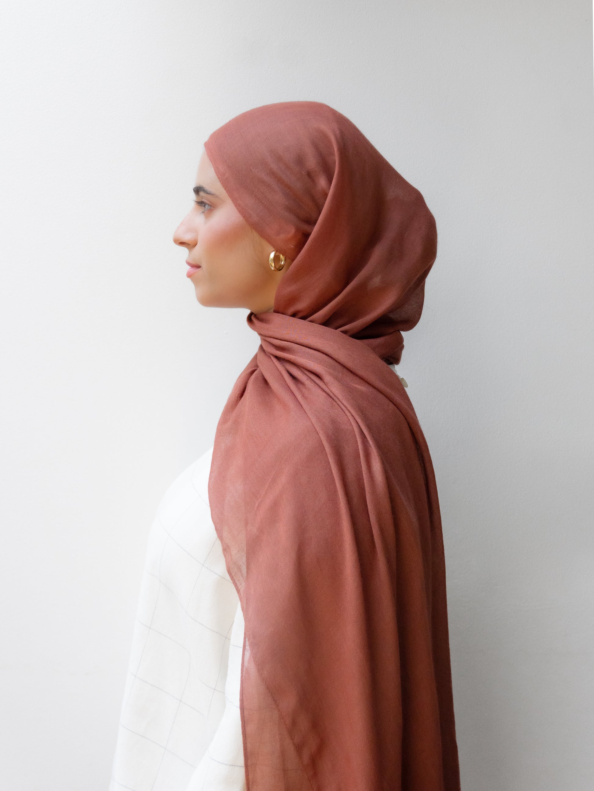 Premium Modal Hijab - DARK AMBER
